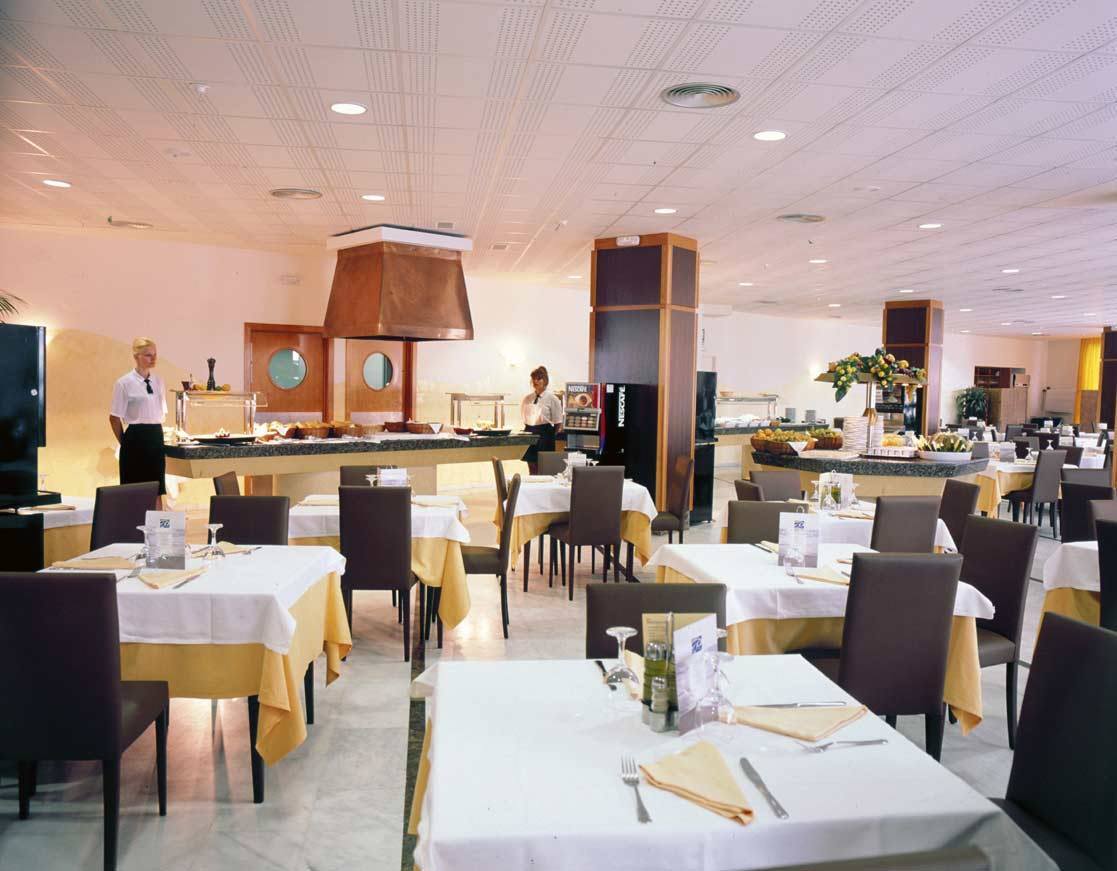 Hotel Rh Arena Гандія Екстер'єр фото